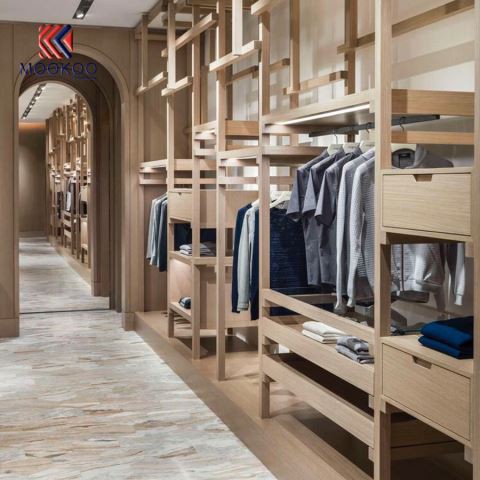 衣類フロアディスプレイシェルフ