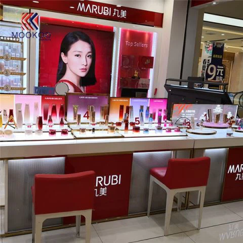 美容美容室ディスプレイ